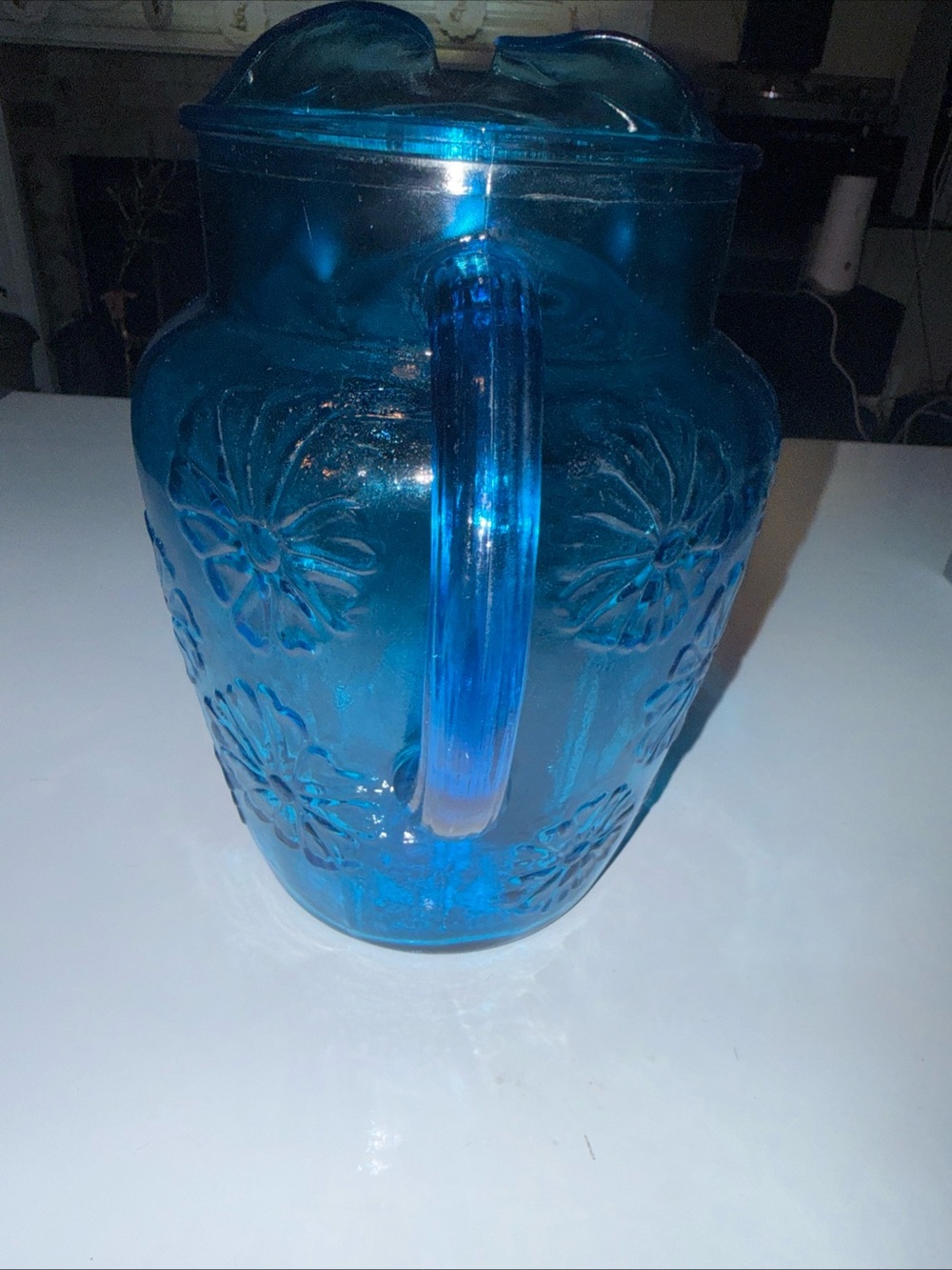 Vtg Anchor Hocking Blue Glass Rainflower Pitcher - Picture 3 of 9